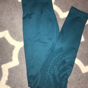 fabletics seamless emerald green leggings